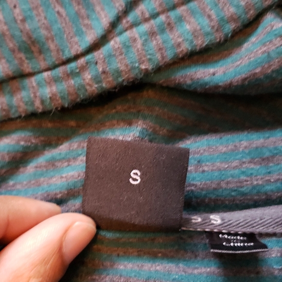 Hugo boss pullover (small) - Picture 6 of 6